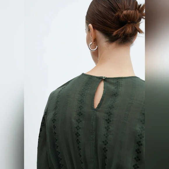 Mango [4] Puff-sleeved embroidered dress - Picture 5 of 7